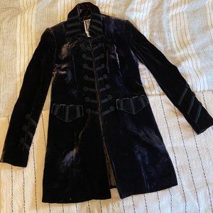 RARE - detailed vintage velvet jacket